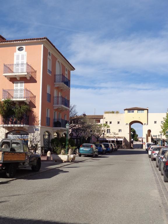Apartment Port Grimaud Extérieur photo